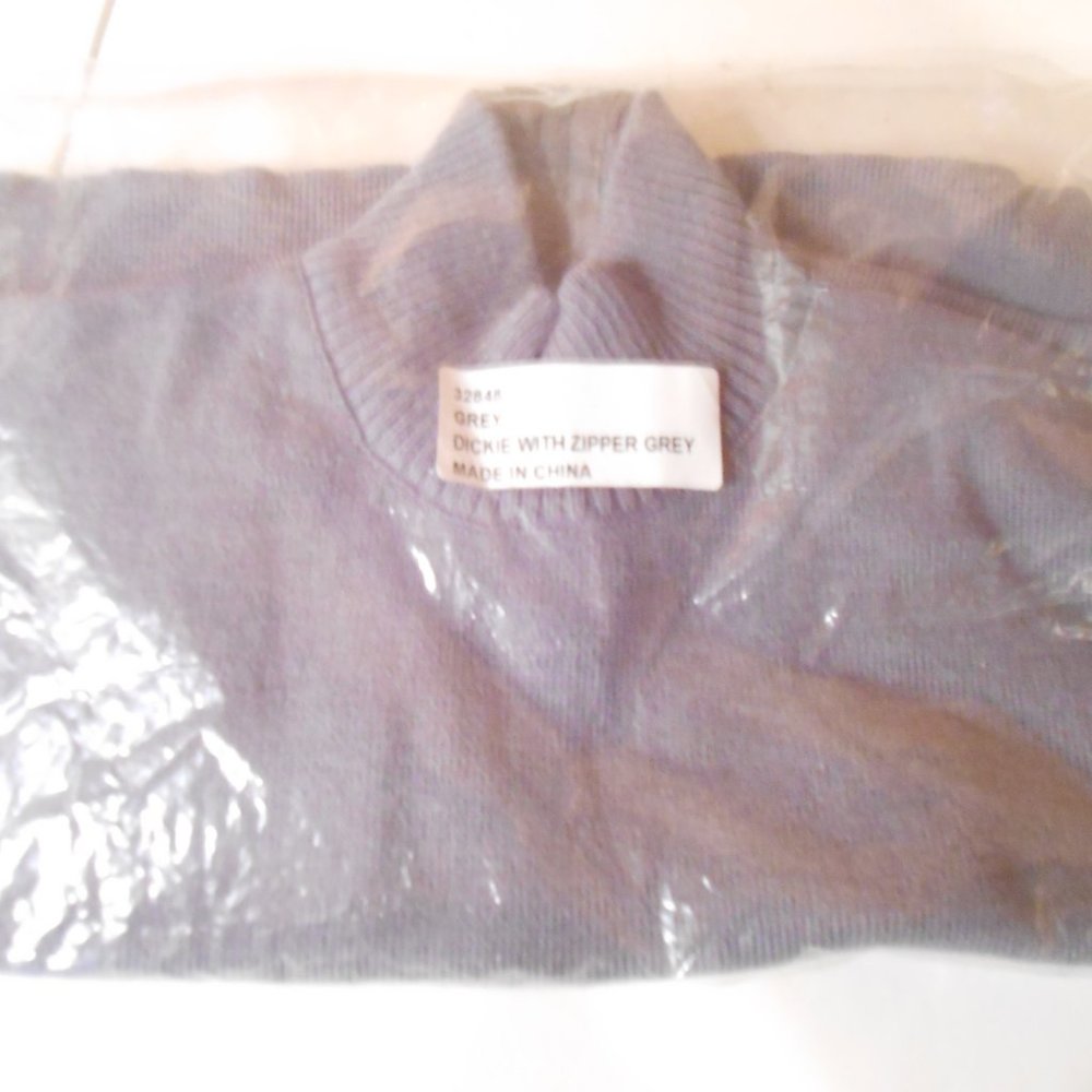 dickie with zipper grey